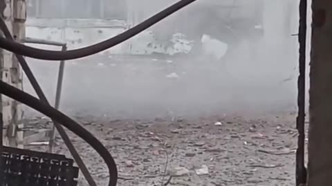 Ukrainian Soldiers under Wagner artillery fire in Bakhmut