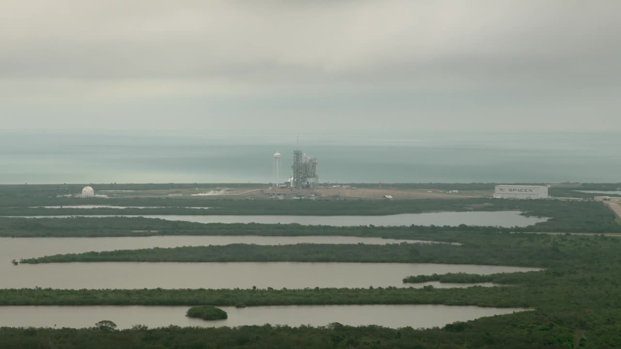 Liftoff in UHD of SpaceX Falcon 9 on CRS-10 Mission