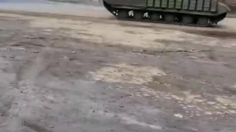 Chaotic Everyday Life at War