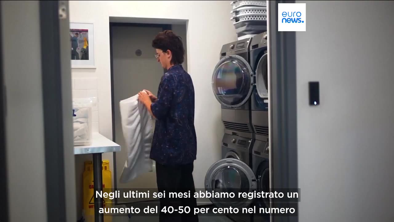 NOTIZIE DAL MONDO la crisi degli alloggi in Gran Bretagna(STATO EXTRACOMUNITARIO) peserà alle elezioni politiche del 4 luglio 2024.Il costo delle abitazioni e della vita sarà un fattore determinante nelle prossime politiche del 4 luglio 2024