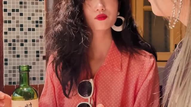 What do you wear at your friends' parties in the 1980s