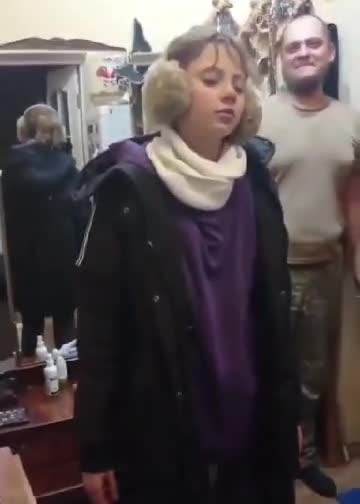 Pai e filha se reencontram após meses separados na Guerra da Ucrânia