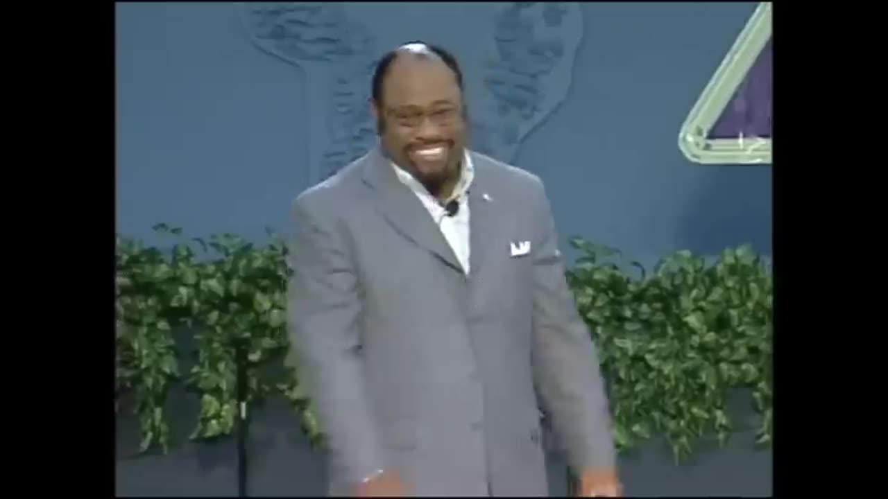 Thrive In Crisis- Dr. Myles Munroe's Timeless Kingdom Strategies - MunroeGlobal.com