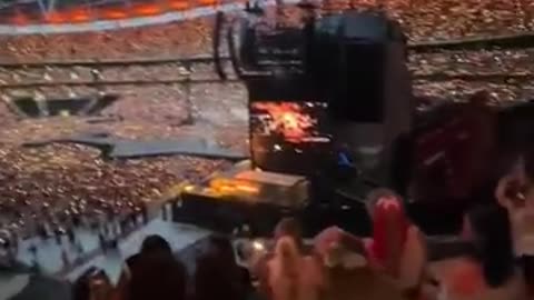 Hot+take+the+best+live+performance+#girl+#shorts+#taylorswift+#erastour_2