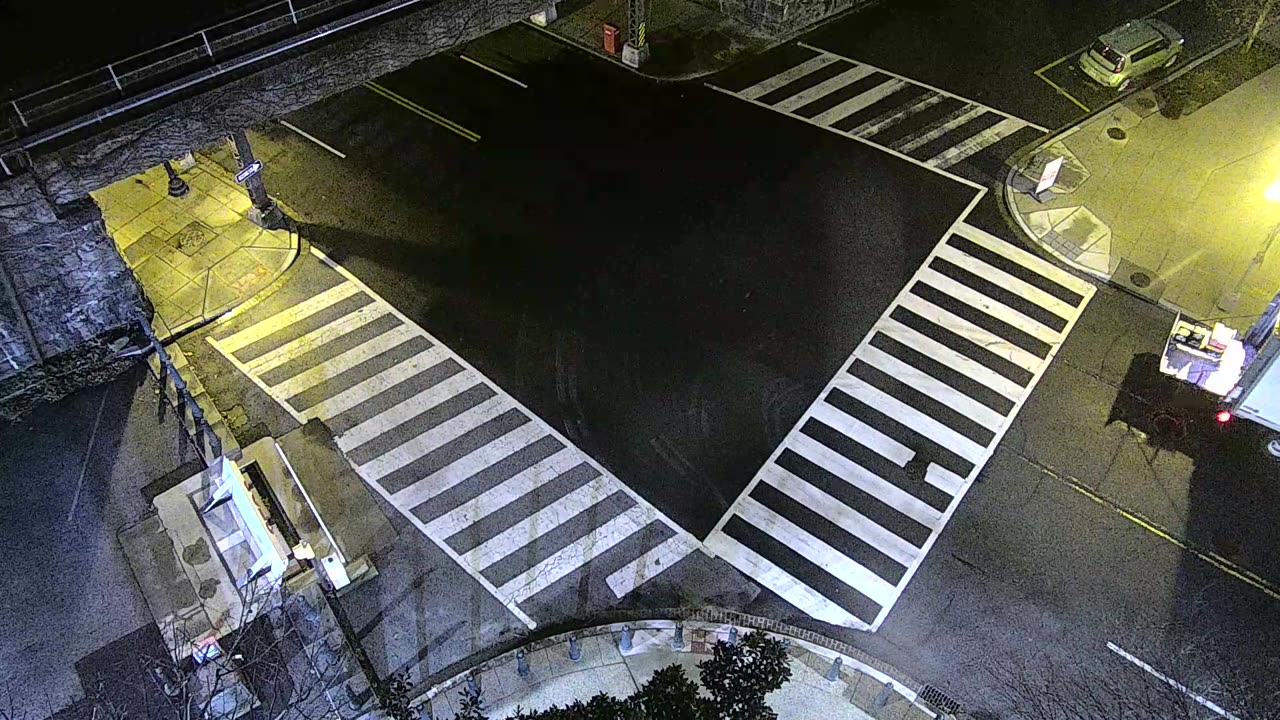 3821FHOBRFSouthwestRoof_2021-01-05_19h16min08s190ms.mp4