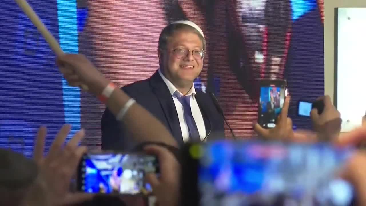 Extreme-right Ben-Gvir dances on stage ahead of speech