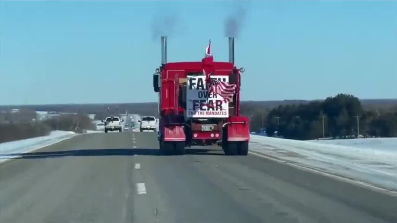 Truckers for freedom: God bless Canada, Pray for truckers