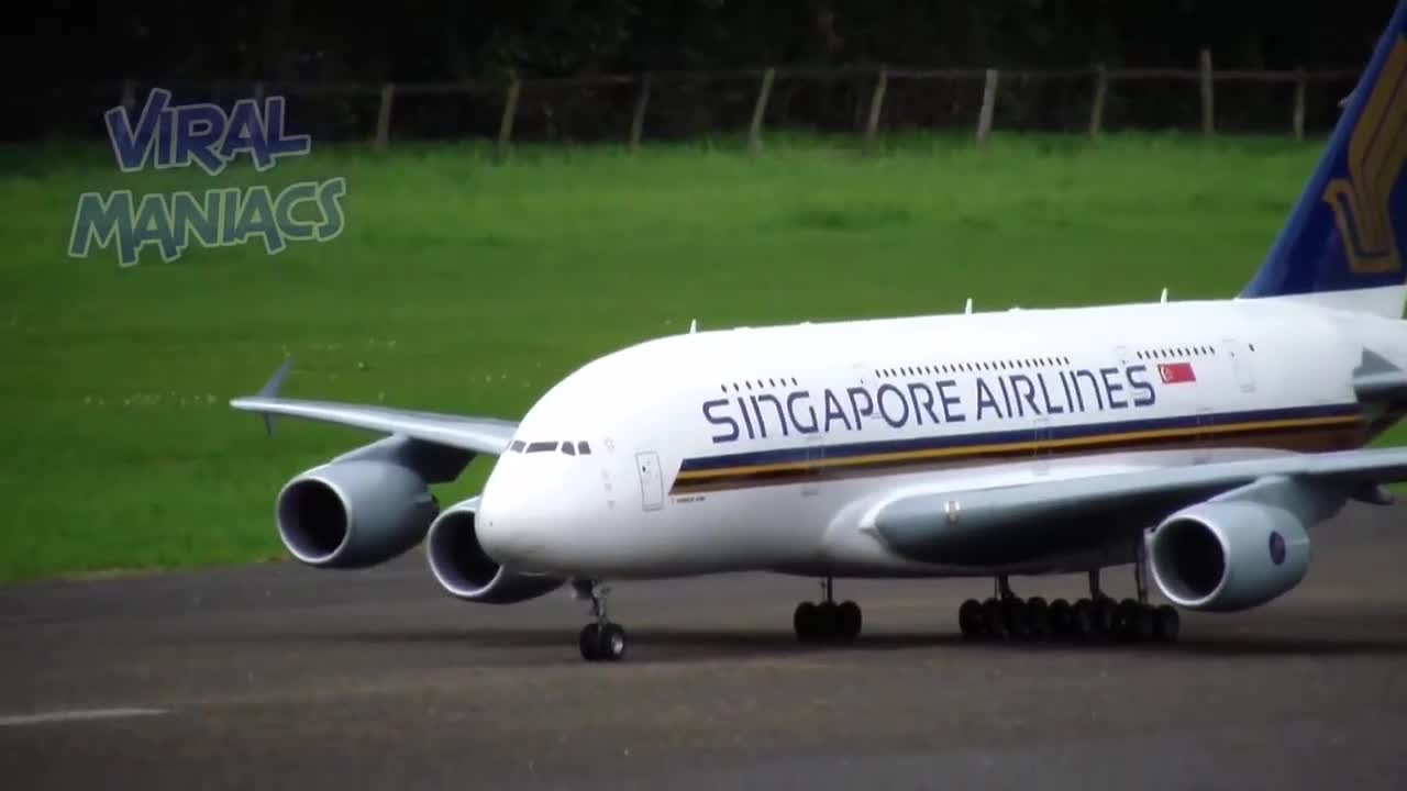 Top 10 Biggest / Largest RC Airplanes In The World [VIDEOS]