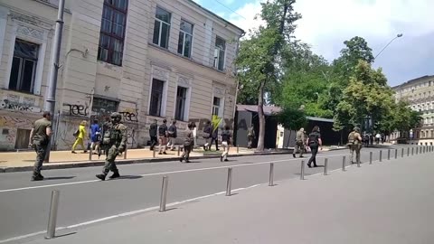 Trudeau is now walking the streets of Kiev