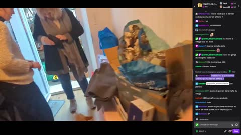 2022-11-28 (1bis.1) - La Jeanne - Twitch Decheterie (version avec chat)