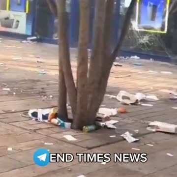 REGNO UNITO SULL'ORLO DELLA GUERRA CIVILE ..