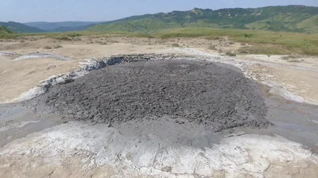 die Schlammvulkane von Berca (vulkanii noroiosi)