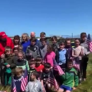 Song to Trump from Ireland