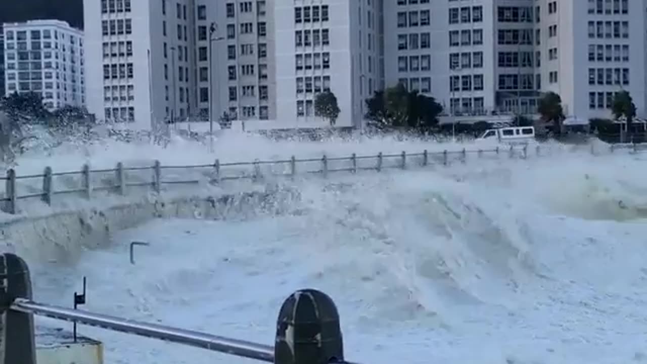 Move clip