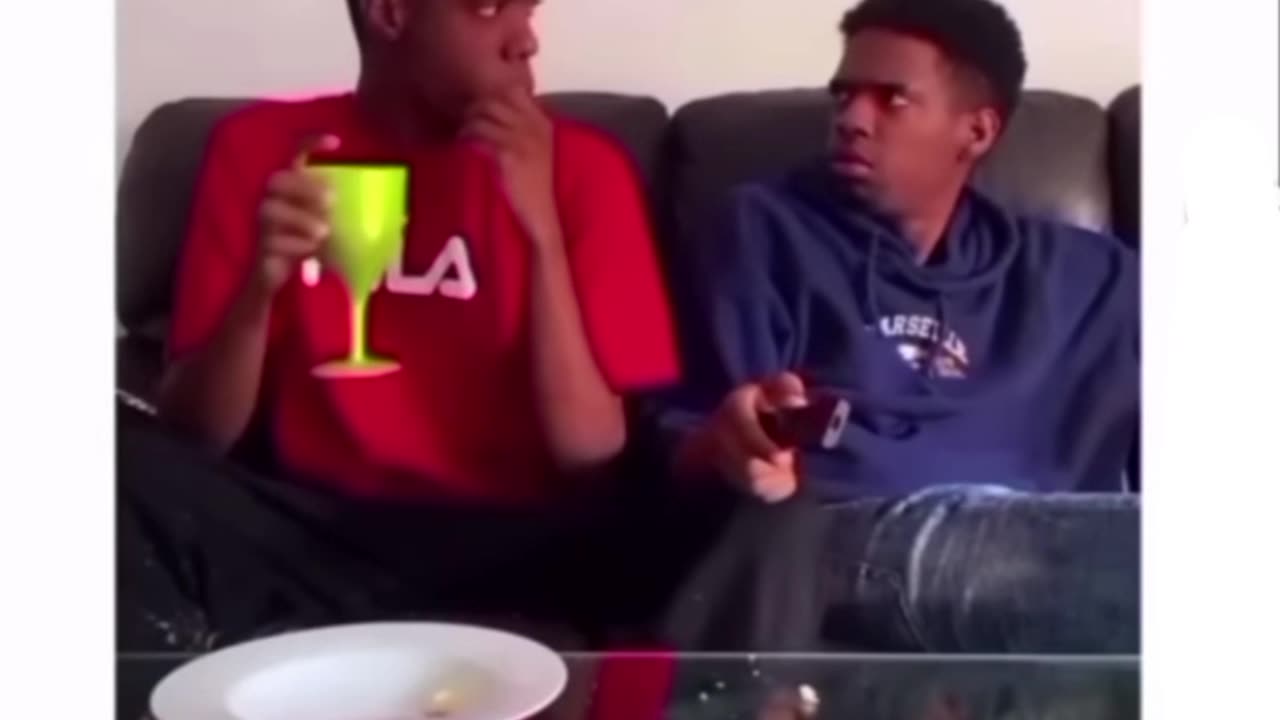 Having sibling issues ☠️🥂 |