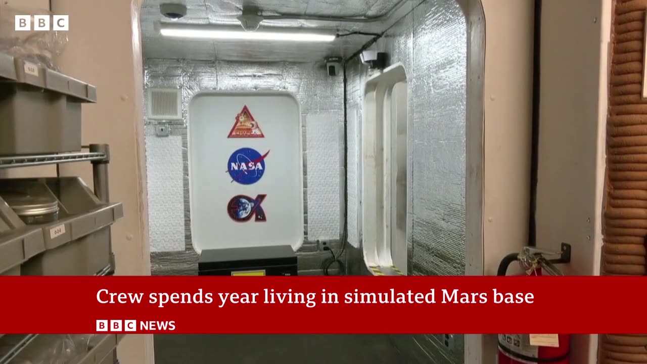 Crew emerge from year living in simulated Mars base | BBC News