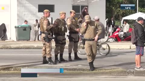 Manifestantes bolsonaristas atacam viaturas no Pará | SBT Brasil (07/11/22)