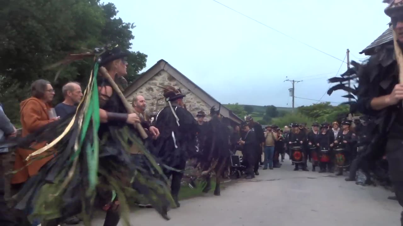 Beltane Border Morris - Shapeshifter - Rugglestone Inn, Widecombe - 27 Jul 23