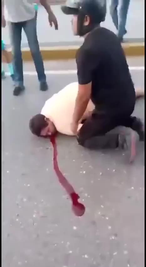 La oposición venezolana montando el show para la prensa...