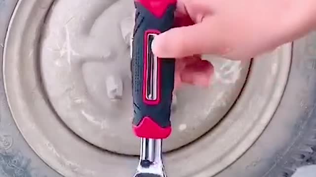 Do you like this 8 in 1 multifunctional spanner