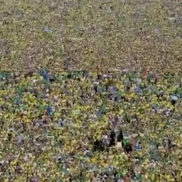 People love those who are willing to fight back against globalism and speak the truth unashamedly.