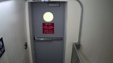 6153RHOBGRRGST1StairwellSide_2021-01-05_01h20min00s333ms.mp4