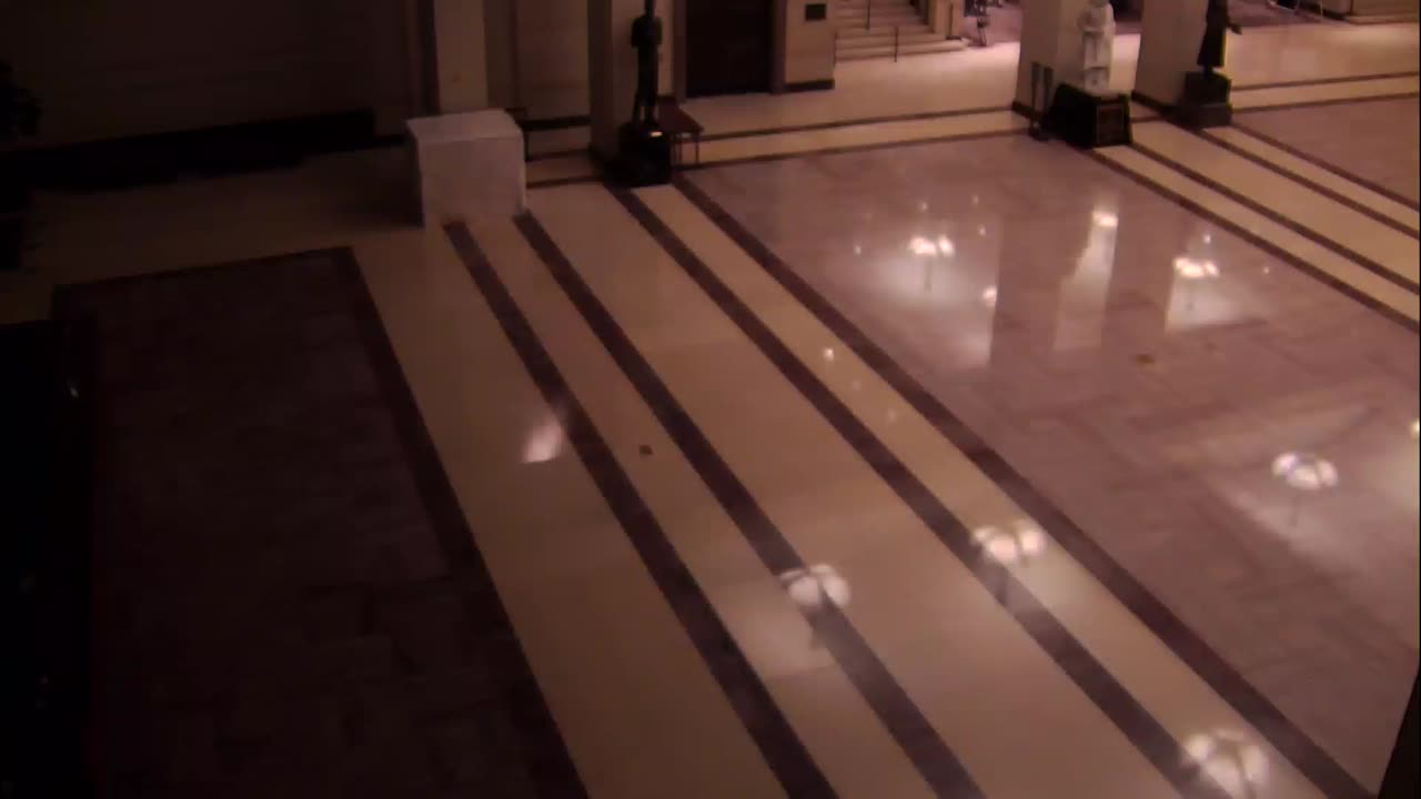 7141CVCULHVCUpperLobby_2021-01-05_06h00min01s417ms.mp4