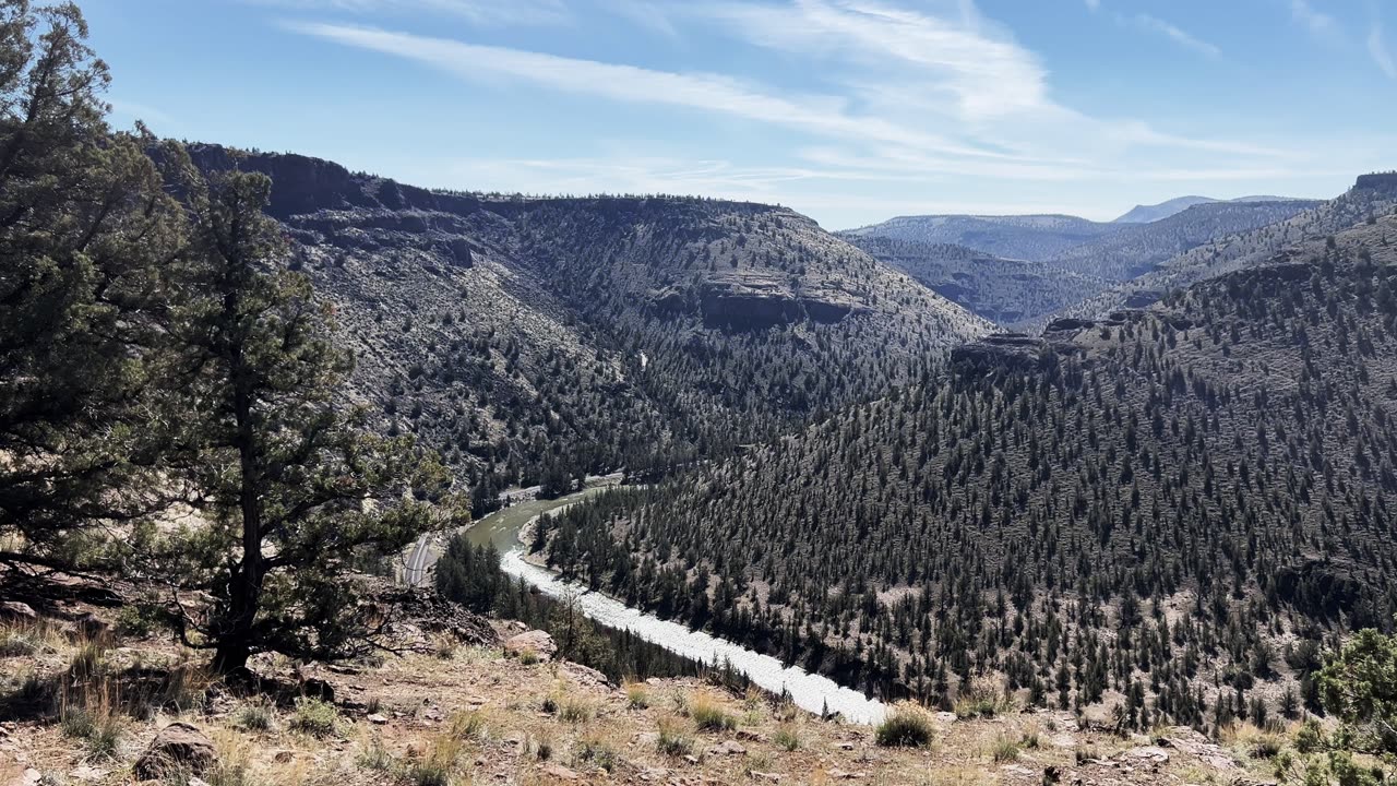 High Desert Wonderland Ascension to Chimney Rock! | Lower Crooked River BLM | Prineville Oregon | 4K