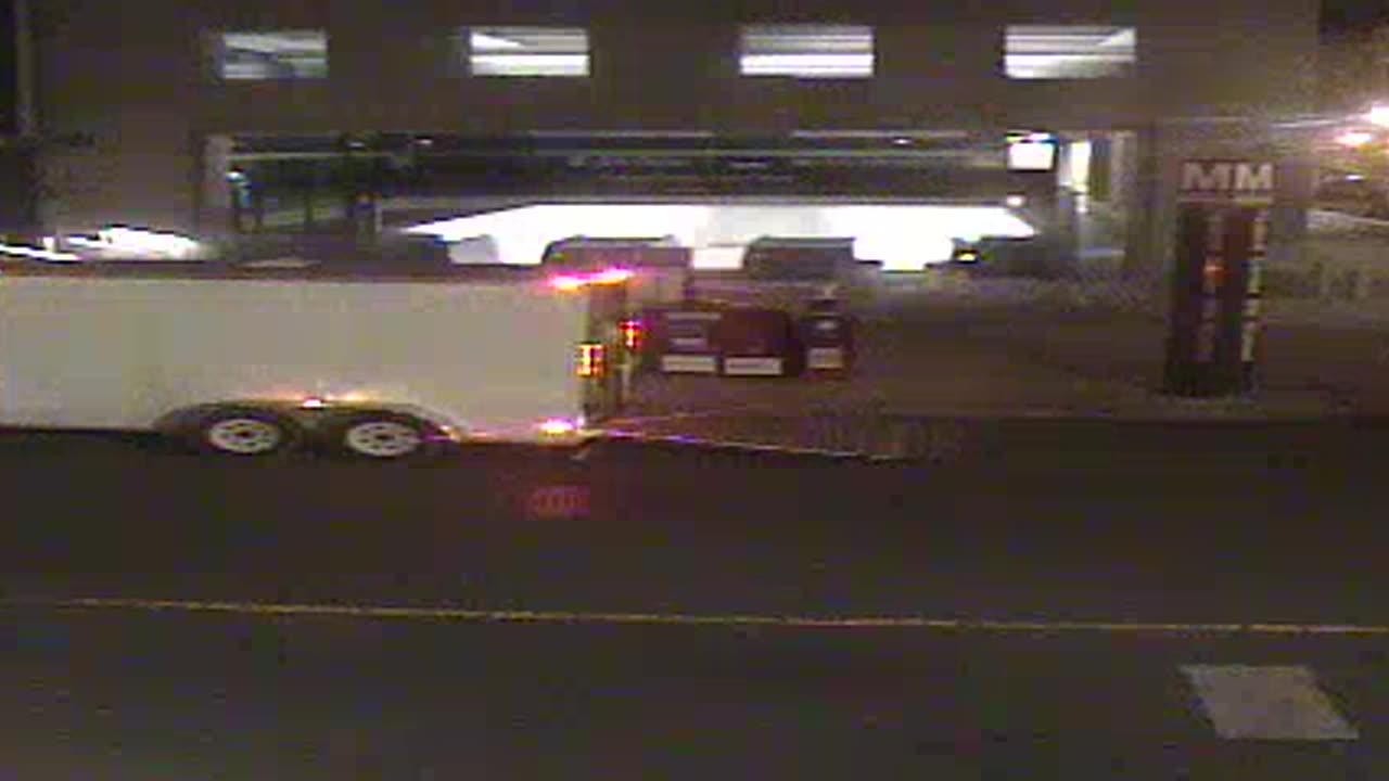 6600FHOB003rd-DSWFedCntrMetro_2021-01-05_00h00min00s220ms.mp4