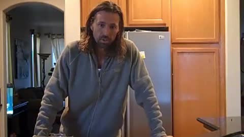 RAW FOOD TRANSITION RECIPES - HEMP BUTTER and RAISIN SANDWICH - Feb 21th 2011