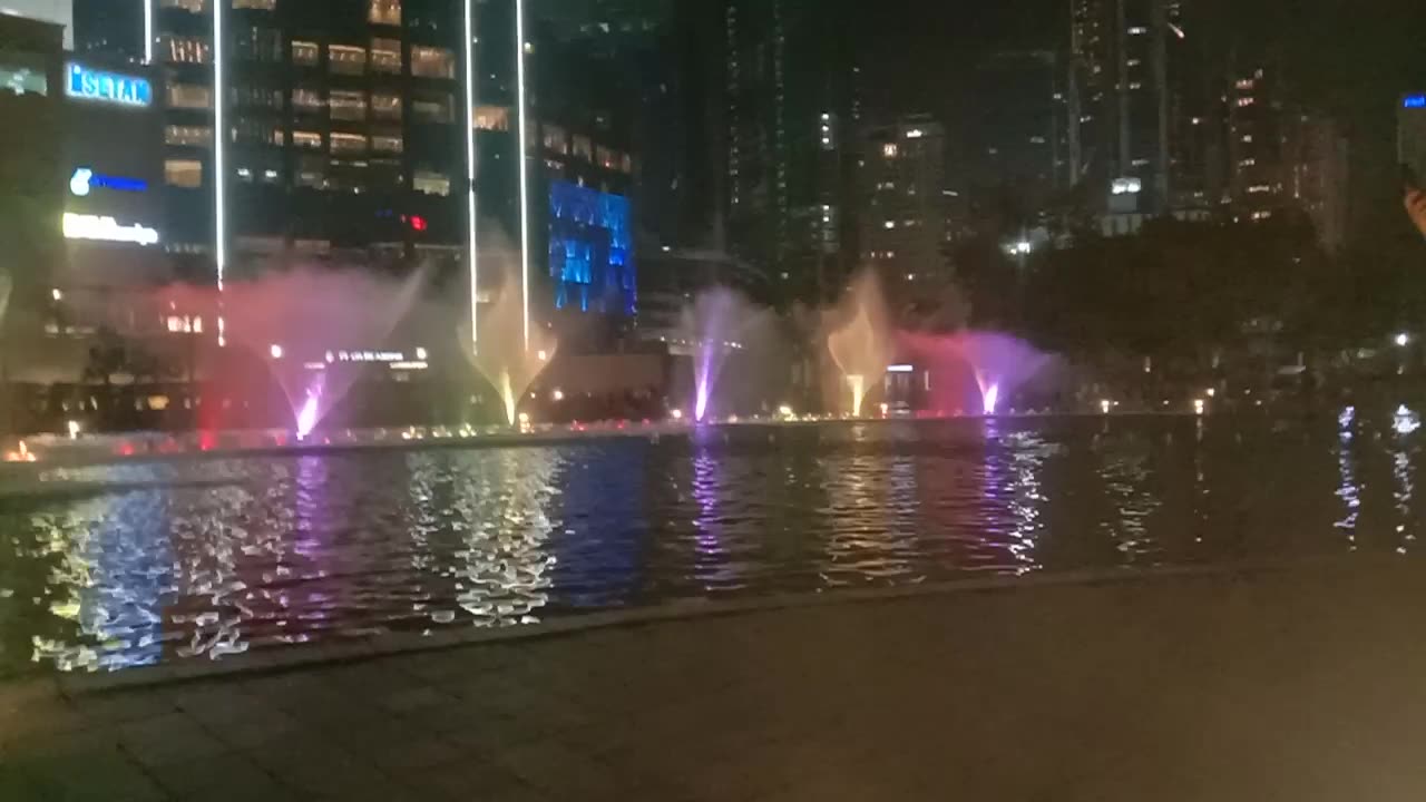 Light and sound show in twin tower #Twintower Malaysia