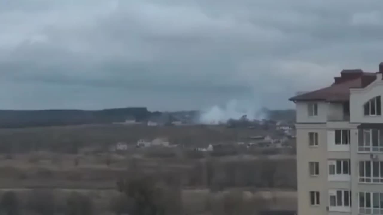 Ukraine is at war! The Russian army accurately hit the sky with flames