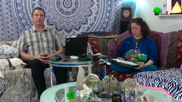 ACIM Workbook Lesson 112 with commentary by Sabrina and Alex Reyenga