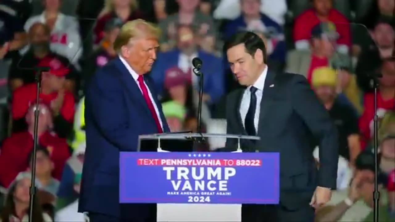 Marco Rubio breaks the news to Trump on stage that Biden ‘just called our supporters garbage’