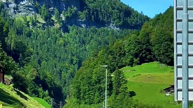 Unforgettable road.. 📍LAUTERBRUNNEN🇨🇭