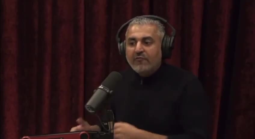 Maajid Nawaz On 'The Great Reset', Vaccine Passports, Digital IDs, and a Social Credit System