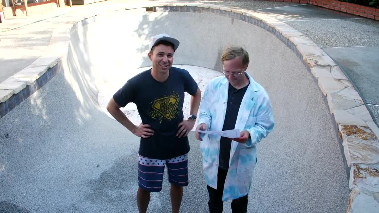 32.World's Largest Elephant Toothpaste Experiment
