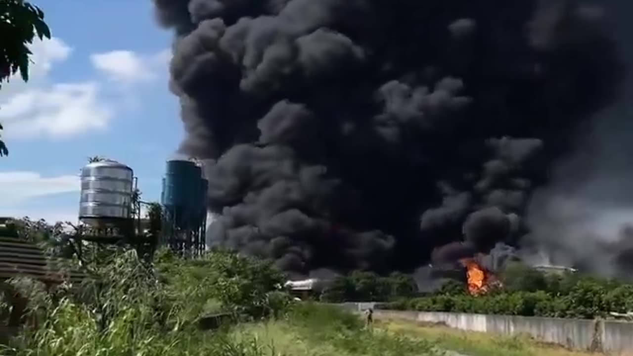 Today (July 18) in Taiwan, an explosion at a resin factory in Tainan's Shanshang