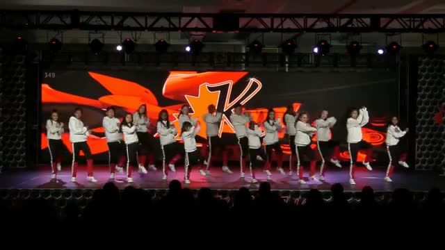 STEP OUT - J MIX Hip Hop Dance Crew