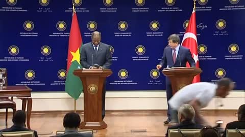 Burkina Faso foreign minister collapses in Turkey_1