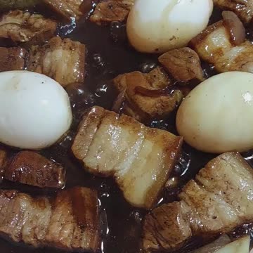 Must-Try Filipino Dishes: Pork Belly Adobo & Veggie Spring Rolls | Easy & Delicious!