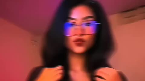 Girl Dance Gone Viral