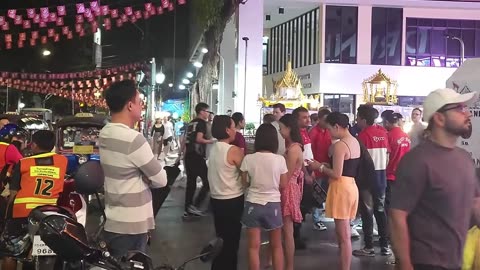 Bangkok Nightlife 2024. Sexy Boom Boom Freelancers at Thermae Cafe, Nana Plaza, ... #81