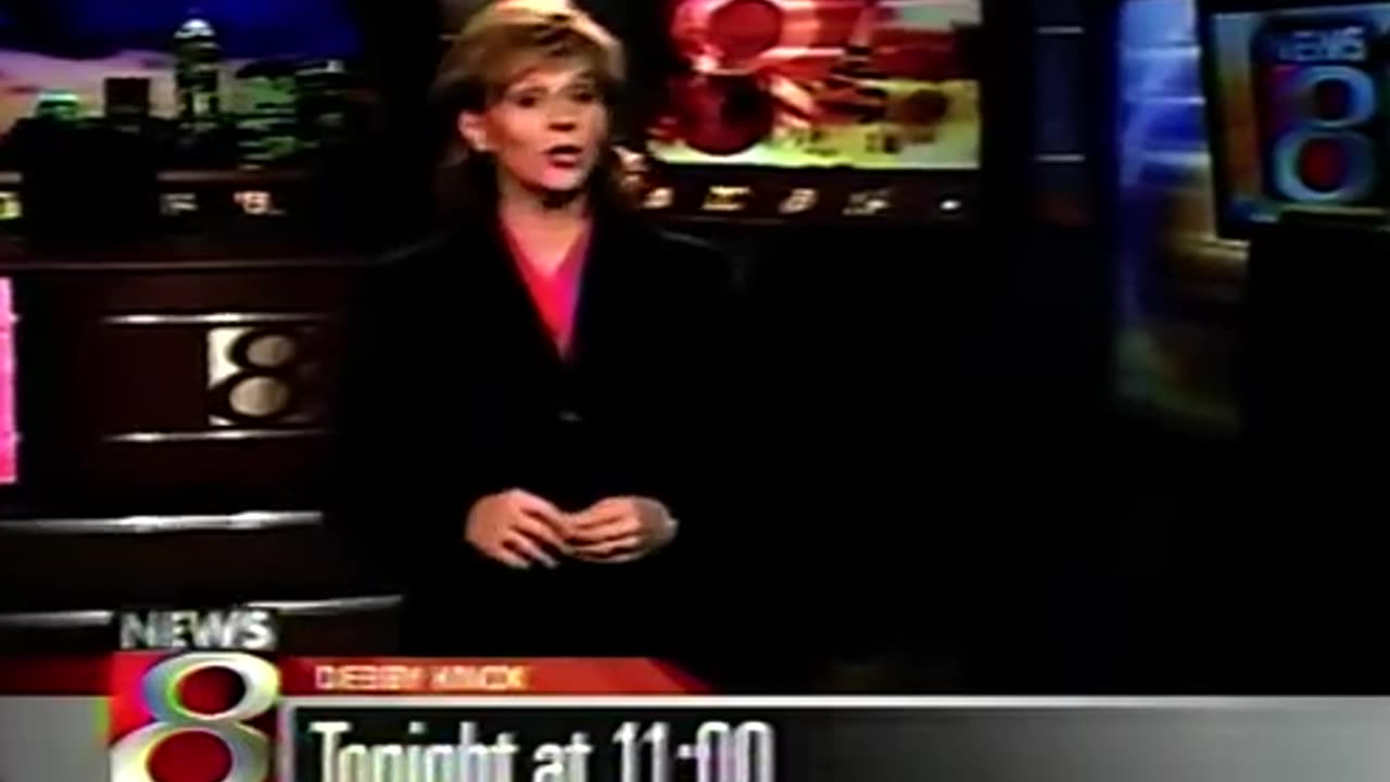 November 16, 2004 - Preview of 11PM Indianapolis Newscast