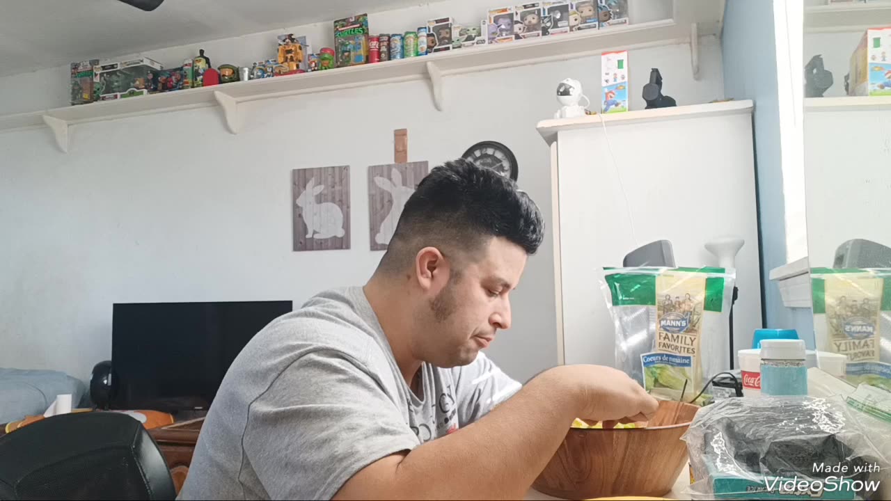 Time to eat another salad 🥗