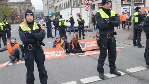 Betreutes Kleben