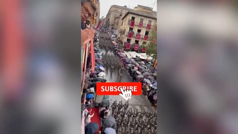 Grande presença de militares na procissão de Corpus Christi em Toledo