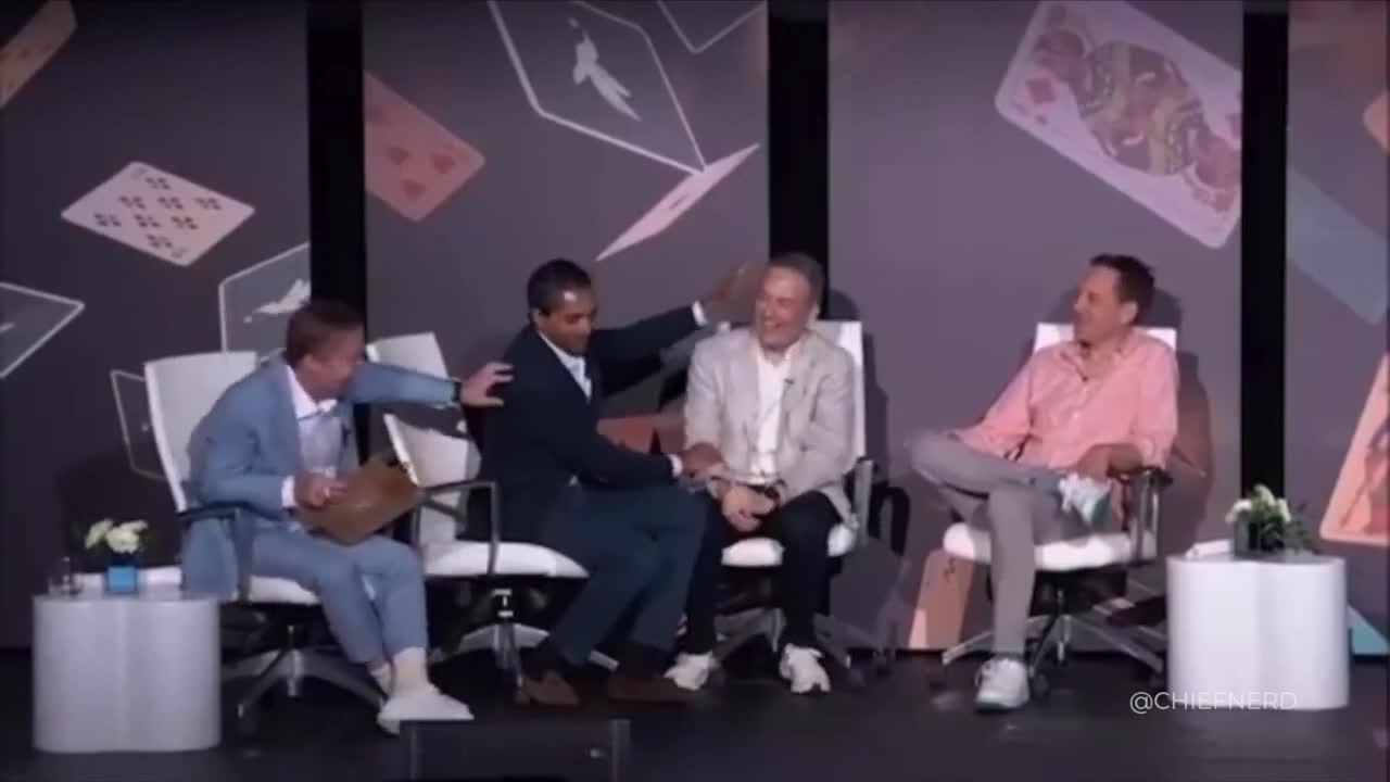 Elon Musk plans to vote Republican for the first time, hopes to remove bias from Twitter