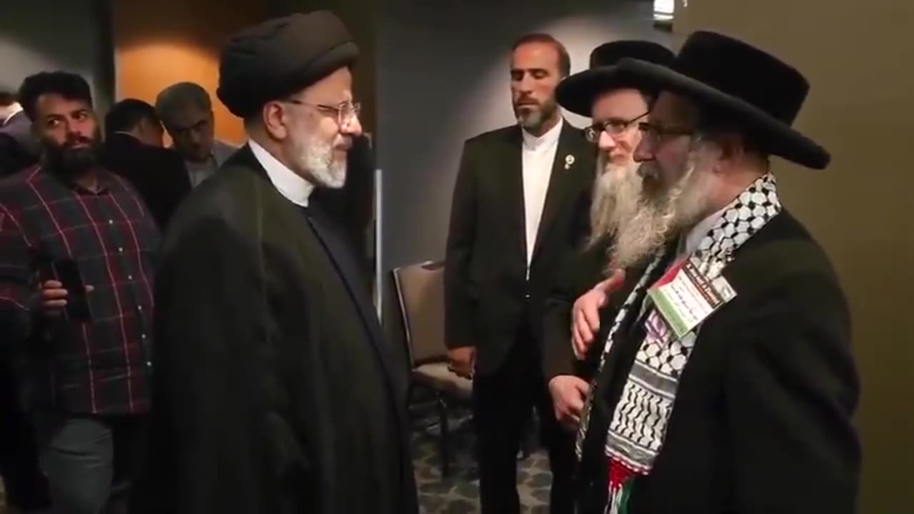 Iranian President meets Anti-Zionist Jewish Rabbis in New York