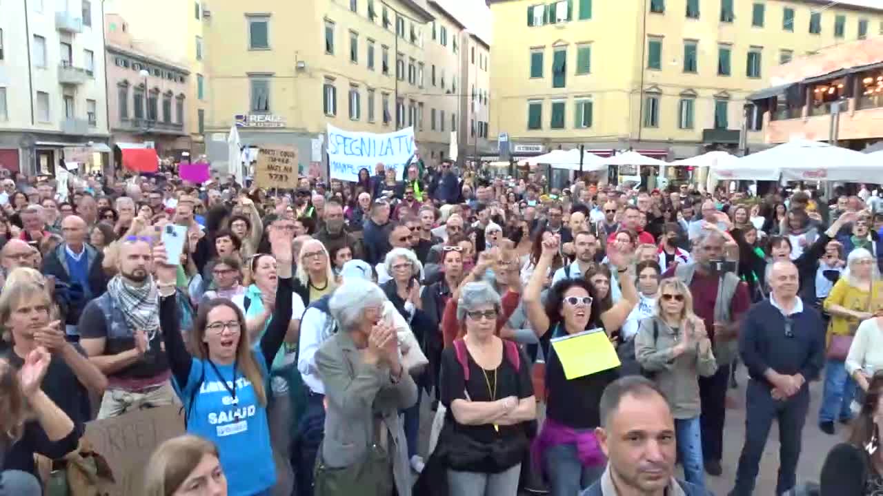 Corteo No Green Pass Livorno 23 ottobre 2021